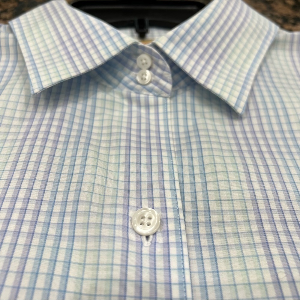 Talbots Petites Wrinkle Resistant Stretch Button Down Blue Blouse/Shirt Size 14 - Picture 4 of 6